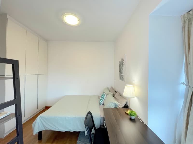 Spacious Condo Room @ Redhill MRT | Near CBD, One North & NUS, , Room Rental, 160 sqft, Condominium For Rent, by Addie Wong, 500145001 - Bedroom - PropertyGuru.com.sg