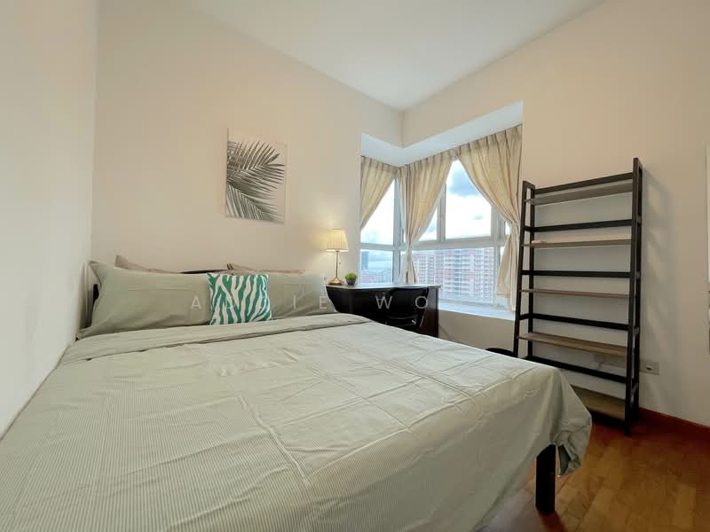 Metropolitan Condo | Spacious & Bright Room | Redhill MRT 2 Mins Walk, , Room Rental, 160 sqft, Condominium For Rent, by Addie Wong, 500145008 - Bedroom - PropertyGuru.com.sg