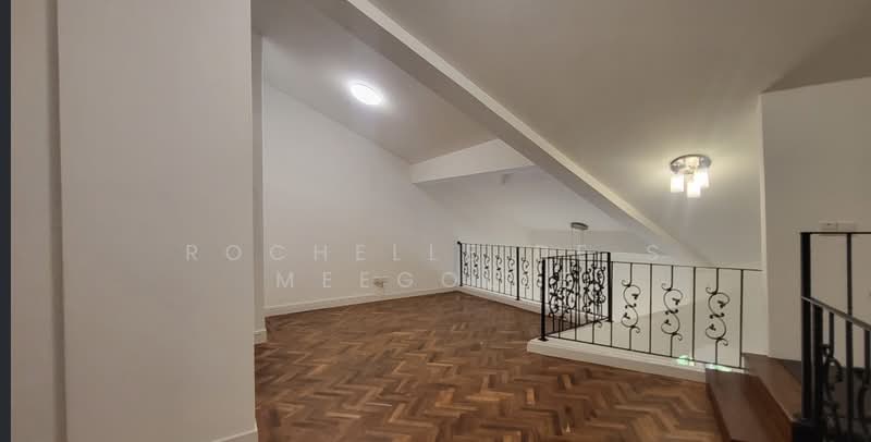 Orange Regency, 101 Fernhill Road, 3 Bedrooms, 2,422 sqft, Apartment For Rent, by Rochelle De S Meegolle, 500145009 - PropertyGuru.com.sg