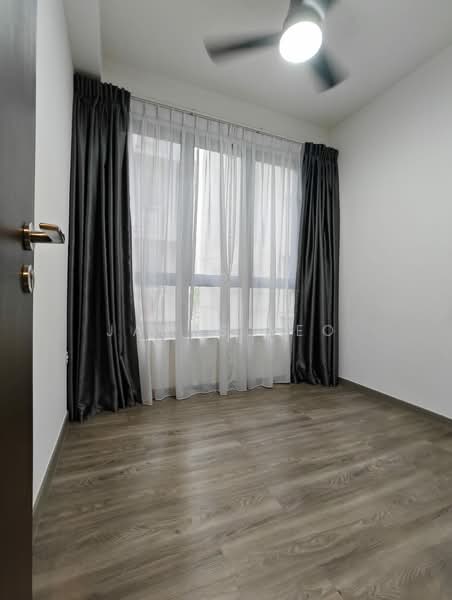 The Brownstone, 152 Canberra Drive, 3 Bedrooms, 936 sqft, Executive Condominium For Sale, by James Yeo, 500145012 - Interior - PropertyGuru.com.sg