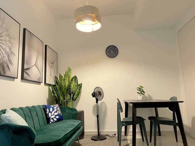 The Metropolitan Condominium, 8 Alexandra View, Room Rental, 160 sqft, Condominium For Rent, by Addie Wong, 500145013 - Living Room - PropertyGuru.com.sg
