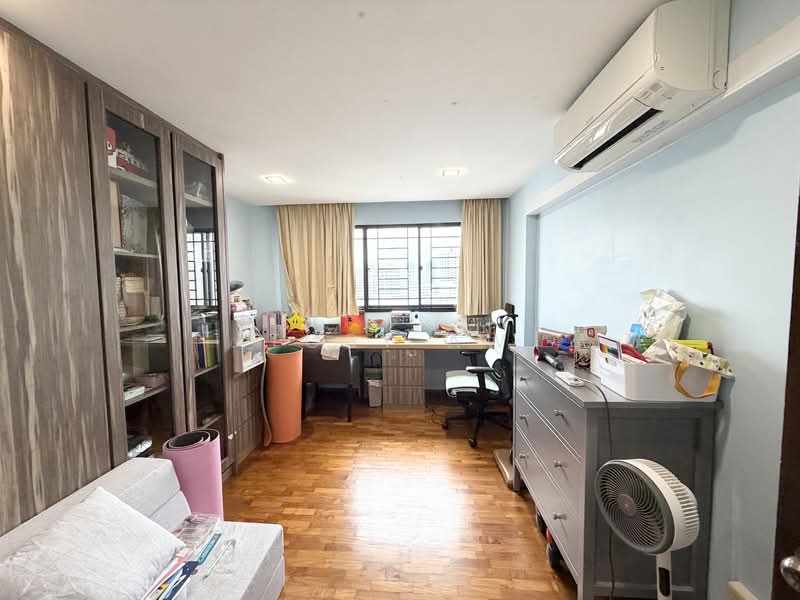 227 Jurong East Street 21, 227 Jurong East Street 21, 3 Bedrooms, 1,291 sqft, HDB Flat For Sale, by Toby Aw, 500145017 - PropertyGuru.com.sg