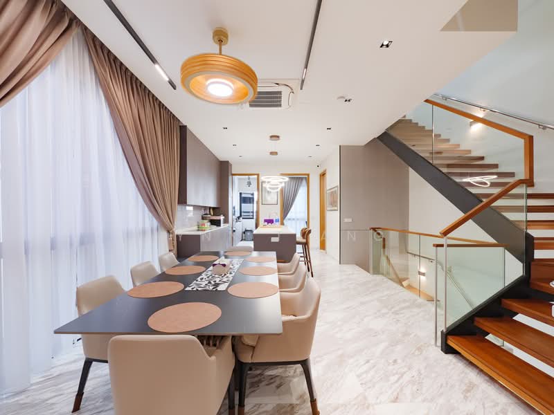 ❤️GIANT⚡️Rare Opportunity Renovated 4 Lvls Semi-D w Pool, Attic & Lift at Kembangan, Jalan Grisek/ Waringin Park/ Kembangan, 7 Bedrooms, 5,678 sqft, Semi-Detached House For Sale, by Lynn Tiang, 500145021 - Dining Room - PropertyGuru.com.sg