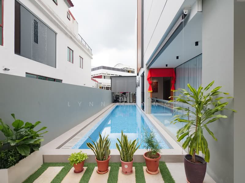 ❤️GIANT⚡️Rare Opportunity Renovated 4 Lvls Semi-D w Pool, Attic & Lift at Kembangan, Jalan Grisek/ Waringin Park/ Kembangan, 7 Bedrooms, 5,678 sqft, Semi-Detached House For Sale, by Lynn Tiang, 500145021 - Exterior - PropertyGuru.com.sg