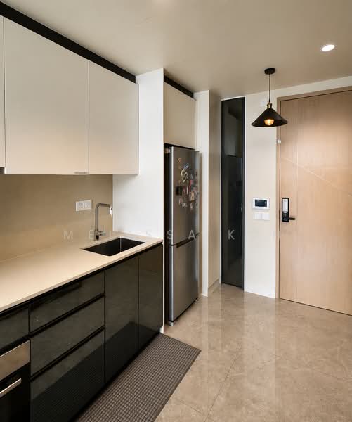 The Essence, 1 Chong Kuo Road, 2 Bedrooms, 700 sqft, Condominium For Sale, by Melissa Koh, 500145049 - Kitchen - PropertyGuru.com.sg