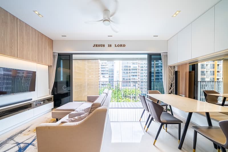 Coco Palms, 23 Pasir Ris Grove, 4 Bedrooms, 1,259 sqft, Condominium For Sale, by Cheryl Loh, 500145052 - Living Room - PropertyGuru.com.sg