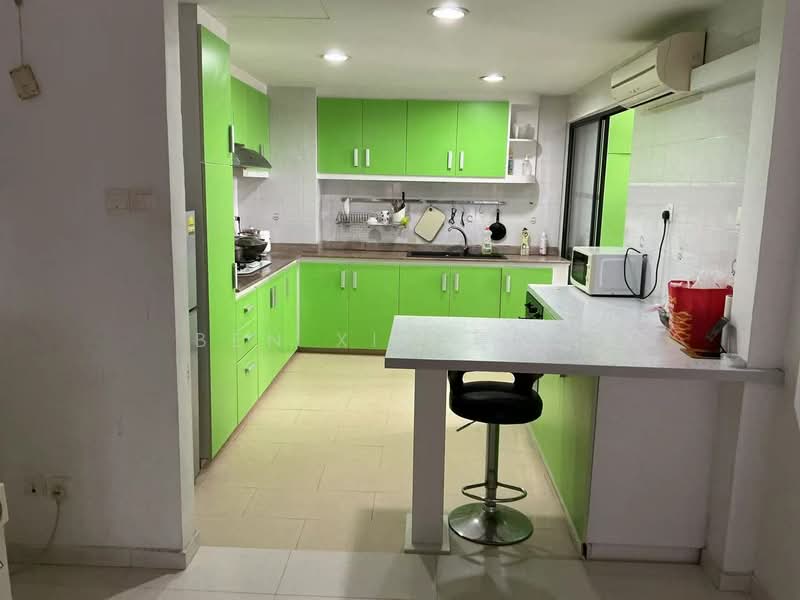 Chiltern Park, 131 Serangoon Avenue 3, Room Rental, 110 sqft, Condominium For Rent, by Ben XIA 夏天鹏, 500145054 - Kitchen - PropertyGuru.com.sg