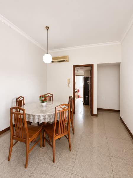 Hillbrooks, 88 Hillview Avenue, 3 Bedrooms, 1,066 sqft, Condominium For Sale, by Tun Lin Tan, 500145057 - Dining Room - PropertyGuru.com.sg