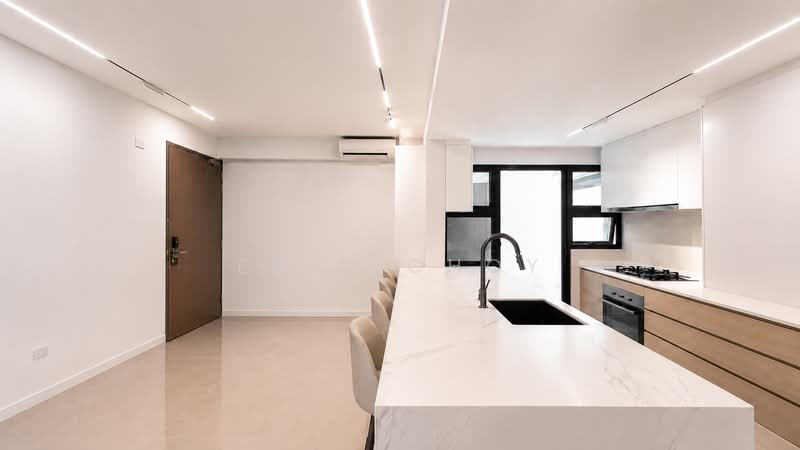 Treasure at Tampines, 57 Tampines Lane, 4 Bedrooms, 1,324 sqft, Condominium For Rent, by Eric Choy, 500145060 - Kitchen - PropertyGuru.com.sg