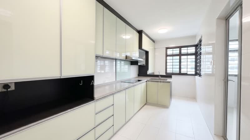 688A Choa Chu Kang Drive, 688A Choa Chu Kang Drive, Room Rental, 100 sqft, HDB Flat For Rent, by Jake Chu, 500145065 - Kitchen - PropertyGuru.com.sg