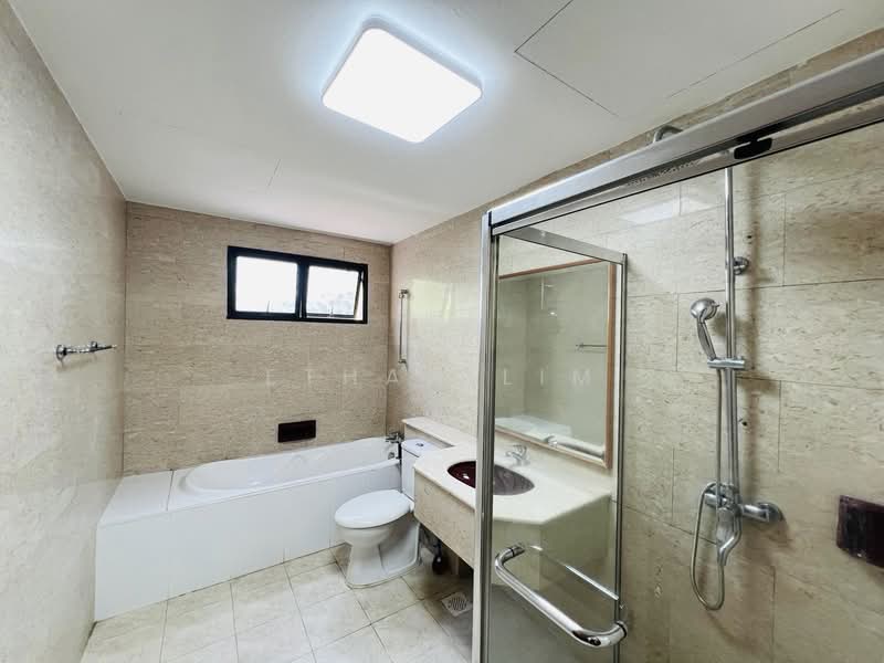 Jalan Mat Jambol, Pasir Panjang, 3 Jalan Mat Jambol, Room Rental, 180 sqft, Semi-Detached House For Rent, by Ethan Lim, 500145066 - Bathroom - PropertyGuru.com.sg