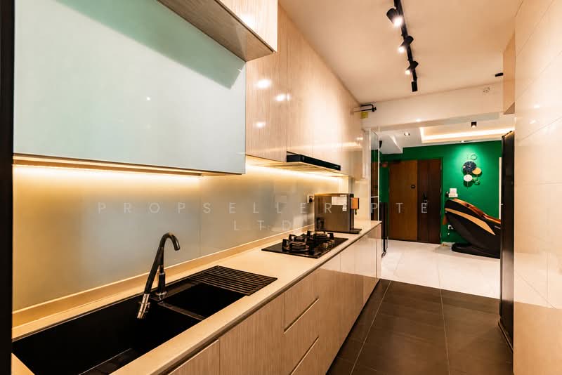 415C Northshore Drive, 415C Northshore Drive, 3 Bedrooms, 1,012 sqft, HDB Flat For Sale, by Reine Chan, 500145070 - Kitchen - PropertyGuru.com.sg