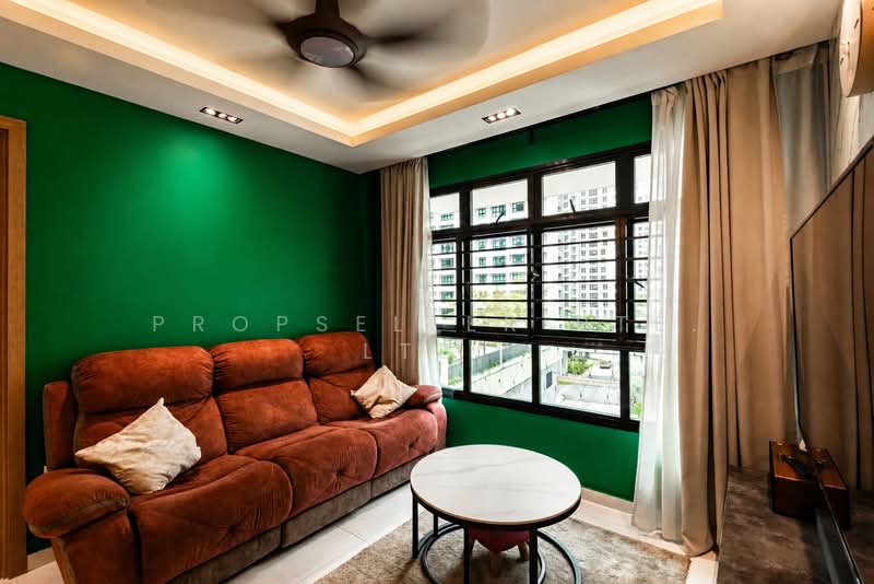 415C Northshore Drive, 415C Northshore Drive, 3 Bedrooms, 1,012 sqft, HDB Flat For Sale, by Reine Chan, 500145070 - Living Room - PropertyGuru.com.sg
