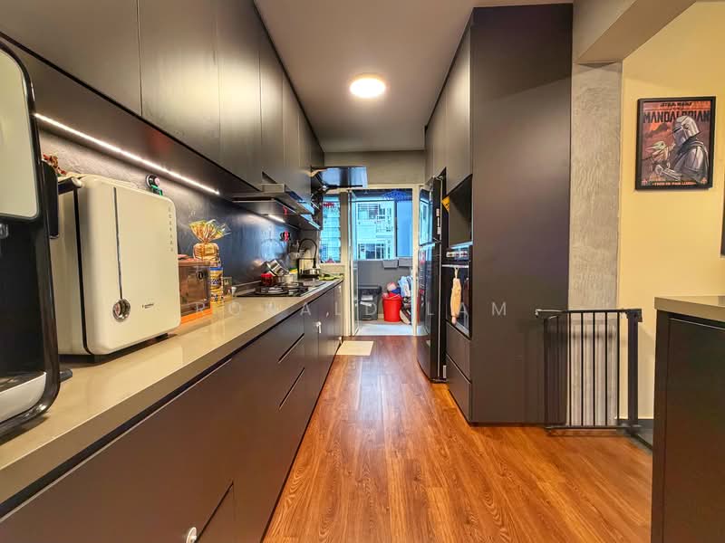 620A Tampines Street 61, 620A Tampines Street 61, 3 Bedrooms, 1,216 sqft, HDB Flat For Sale, by Ronald Lam, 500145072 - Kitchen - PropertyGuru.com.sg