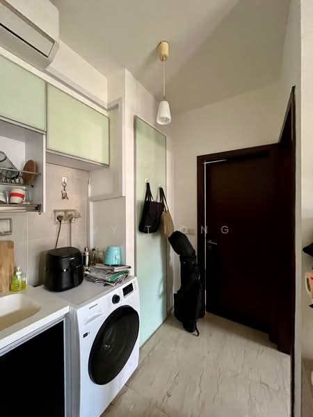 Heritage East, 451 East Coast Road, 1 Bedroom, 355 sqft, Apartment For Rent, by Ivy Tiong, 500145073 - Kitchen - PropertyGuru.com.sg