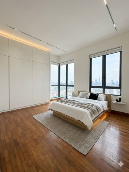 Tanglin View, 150 Prince Charles Crescent, 3 Bedrooms, 1,249 sqft, Condominium For Sale, by Loh Kok Weng, 500145075 - Bedroom - PropertyGuru.com.sg