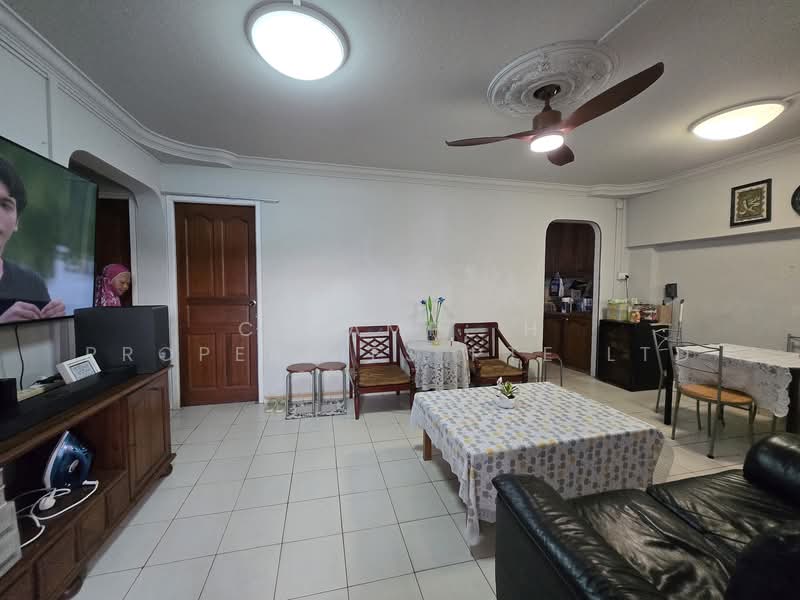 226 Pending Road, 226 Pending Road, 3 Bedrooms, 84 sqft, HDB Flat For Sale, by MAR, 500145103 - Living Room - PropertyGuru.com.sg