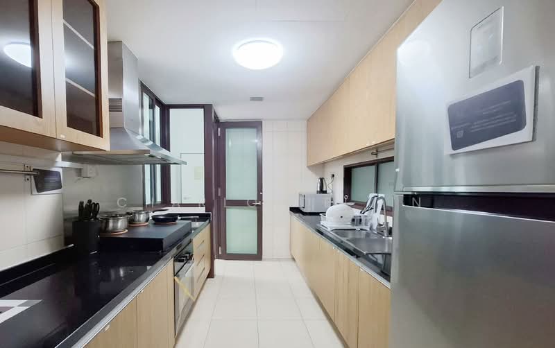 Varsity Park Condominium, 36 West Coast Road, Room Rental, 100 sqft, Condominium For Rent, by Charlotte Lin, 500145111 - Kitchen - PropertyGuru.com.sg