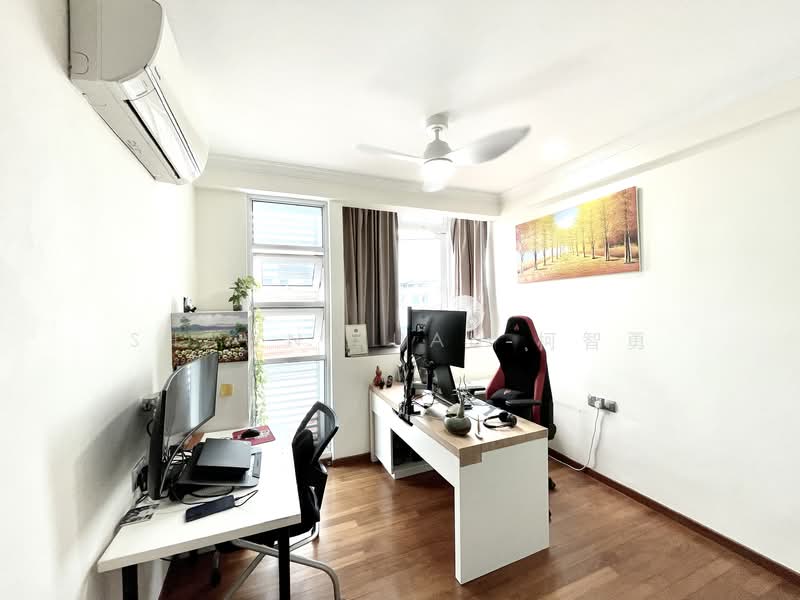 Breezy Mansions, 15 Sandilands Road, 3 Bedrooms, 1,055 sqft, Apartment For Sale, by Shawn Kuah 柯智勇, 500145116 - PropertyGuru.com.sg