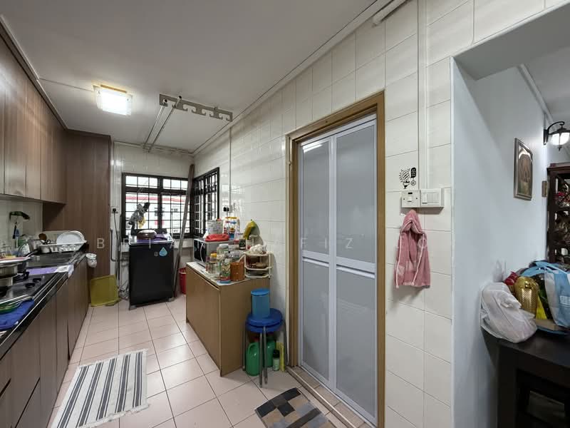 185A Rivervale Crescent, 185A Rivervale Crescent, 3 Bedrooms, 980 sqft, HDB Flat For Sale, by Brian Hafiz Koh, 500145125 - Kitchen - PropertyGuru.com.sg