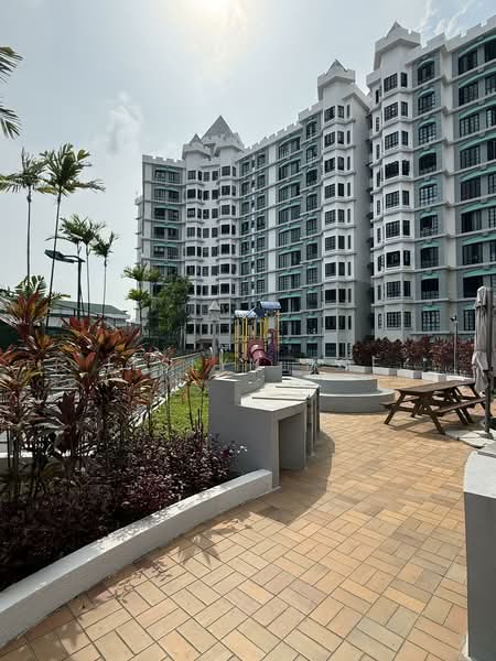 Chiltern Park, 131 Serangoon Avenue 3, 3 Bedrooms, 1,572 sqft, Condominium For Sale, by Jeslyn Hoe, 500145130 - Exterior - PropertyGuru.com.sg