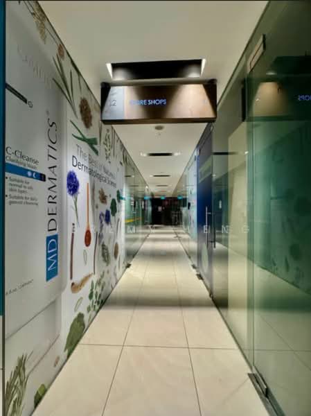 Oxley Tower, 138 Robinson Road, 161 sqft, Other Retail For Rent, by Jeremy Heng, 500145138 - Corridor - CommercialGuru.com.sg