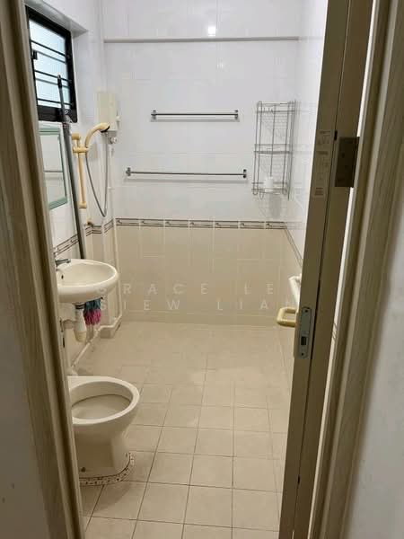 116 Yishun Ring Road, , 3 Bedrooms, 1,119 sqft, HDB Flat For Sale, by Grace Lee Siew Lian, 500145153 - PropertyGuru.com.sg