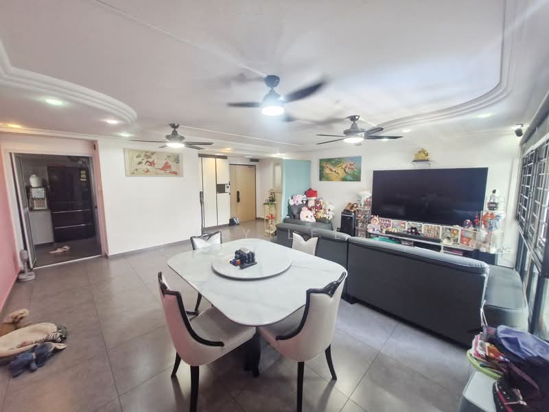 187B Rivervale Drive, 187B Rivervale Drive, 3 Bedrooms, 1,184 sqft, HDB Flat For Sale, by Jay Lee, 500145172 - Living Room - PropertyGuru.com.sg