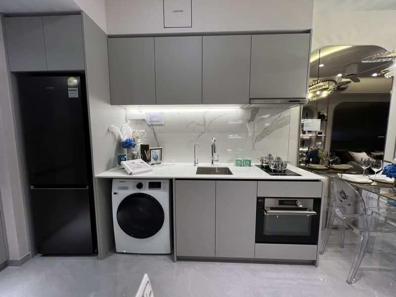 Grand Dunman, 10 Dunman Road, 2 Bedrooms, 797 sqft, Condominium For Sale, by Nate Lim, 500145194 - Kitchen - PropertyGuru.com.sg