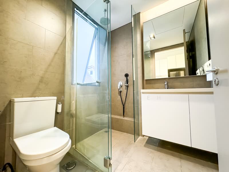 Cheap 1 Bedroom Condo Below 1million, , Studio, 495 sqft, Condominium For Sale, by Amanda Keh, 500145197 - Bathroom - PropertyGuru.com.sg
