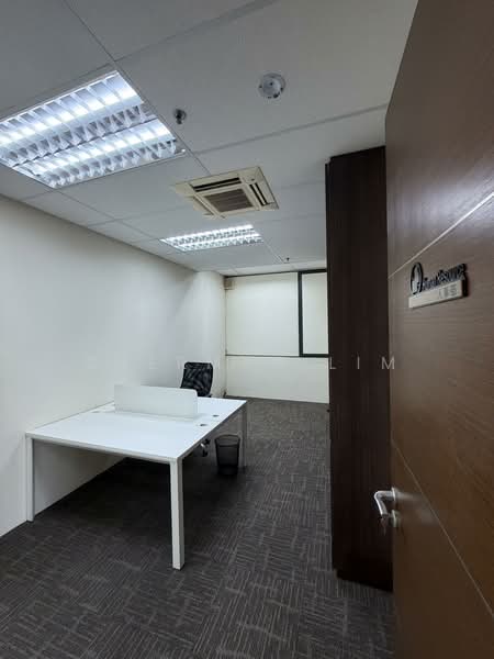 E-Centre @ Redhill, 3791 Jalan Bukit Merah, 1,012 sqft, Light Industrial (B1) For Sale, by Sherman Lim, 500145213 - Secretarial Room - CommercialGuru.com.sg
