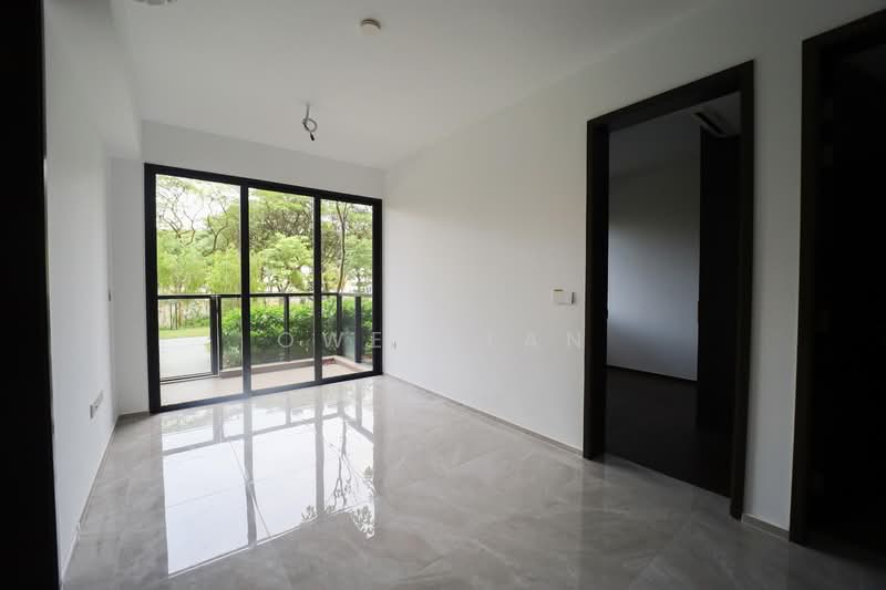 Tembusu Grand, 94 Jalan Tembusu, 2 Bedrooms, 667 sqft, Condominium For Sale, by Owen Tan, 500145234 - Living Room - PropertyGuru.com.sg