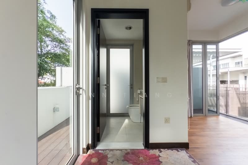 Euhabitat, 234 Jalan Eunos, 5 Bedrooms, 3,380 sqft, Cluster House For Sale, by Lynn Tiang, 500145235 - Bathroom - PropertyGuru.com.sg
