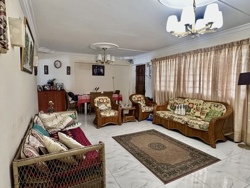137 Marsiling Road, 137 Marsiling Road, 3 Bedrooms, 1,055 sqft, HDB Flat For Sale, by Eric Ee, 500145243 - Living Room - PropertyGuru.com.sg