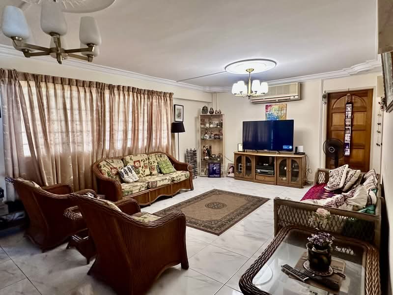 137 Marsiling Road, 137 Marsiling Road, 3 Bedrooms, 1,055 sqft, HDB Flat For Sale, by Eric Ee, 500145243 - Living Room - PropertyGuru.com.sg