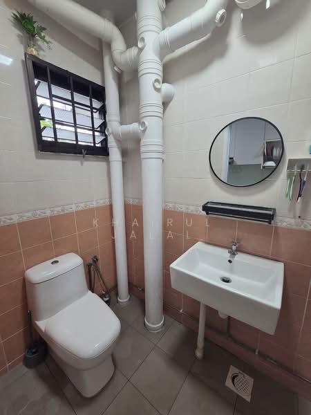 319B Anchorvale Drive, 319B Anchorvale Drive, 3 Bedrooms, 968 sqft, HDB Flat For Sale, by Khairul Jalal, 500145250 - Bathroom - PropertyGuru.com.sg