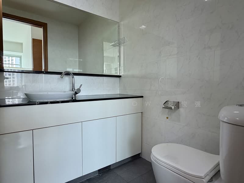 The Jade, 9 Bukit Batok Central Link, 2 Bedrooms, 1,087 sqft, Condominium For Rent, by Patrick Low 罗俊强, 500145252 - Bathroom - PropertyGuru.com.sg