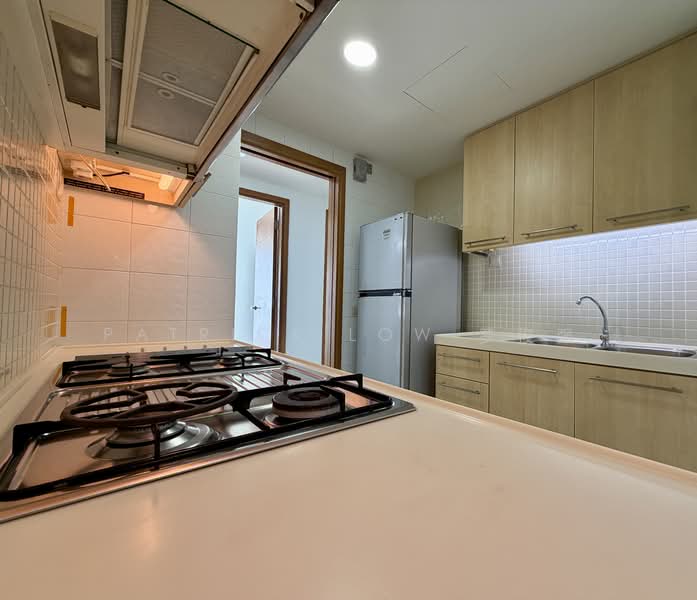 The Jade, 9 Bukit Batok Central Link, 2 Bedrooms, 1,087 sqft, Condominium For Rent, by Patrick Low 罗俊强, 500145252 - Kitchen - PropertyGuru.com.sg