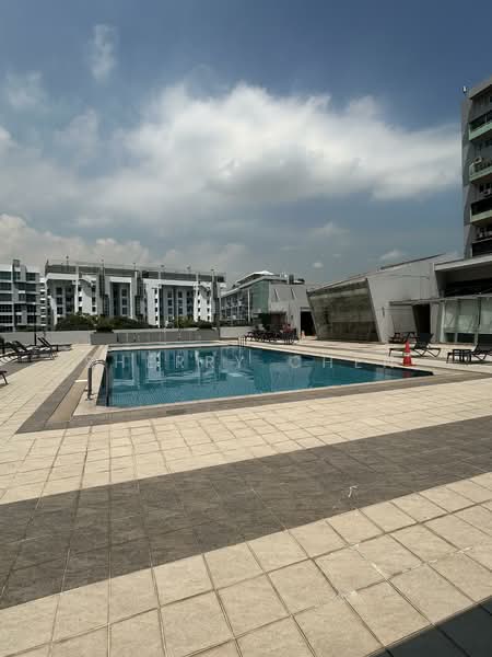 Sherwood Towers, 3 Jalan Anak Bukit, Room Rental, 120 sqft, Apartment For Rent, by Sherry Chen, 500145257 - Exterior - PropertyGuru.com.sg