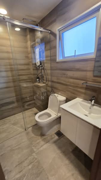 23 Haig Road, 23 Haig Road, Room Rental, 200 sqft, HDB Flat For Rent, by June Leng Yee Hoe, 500145291 - Bathroom - PropertyGuru.com.sg
