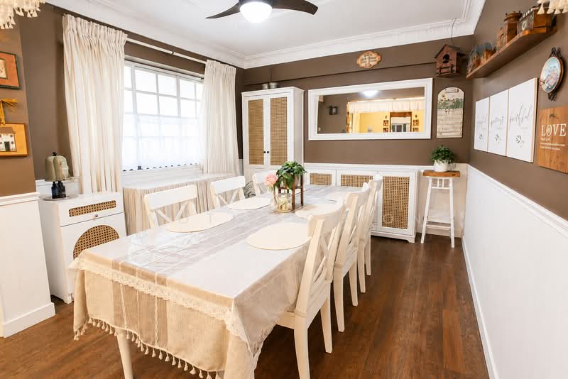 261 Bishan Street 22, 261 Bishan Street 22, 3 Bedrooms, 1,572 sqft, HDB Flat For Sale, by Timothy Chionh, 500145293 - Dining Room - PropertyGuru.com.sg