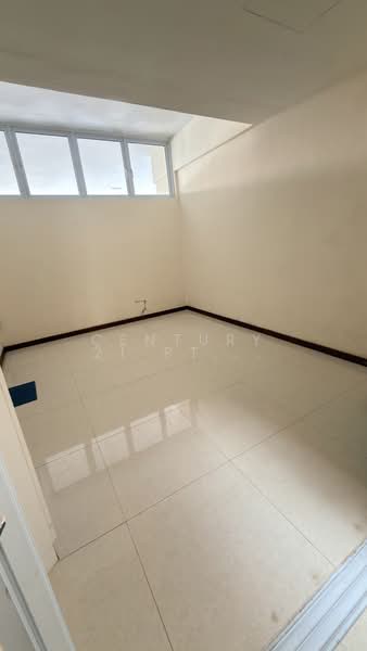 Thomson Plaza, 6B Marigold Drive, 3 Bedrooms, 3,530 sqft, Apartment For Rent, by MICHELLE LEE, 500145301 - Interior - PropertyGuru.com.sg