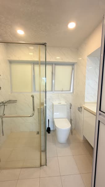 Thomson Plaza, 6B Marigold Drive, 3 Bedrooms, 3,530 sqft, Apartment For Rent, by MICHELLE LEE, 500145301 - Bathroom - PropertyGuru.com.sg