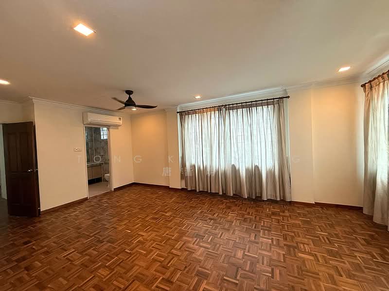 ❤️DUNMAN SEMI-D !! RECENTLY RENOVATED !! Nice, Quiet & Convenient Location ☎️9654.3774 TONG, Dunman Lane, 4 Bedrooms, 4,000 sqft, Semi-Detached House For Rent, by Tong Kai Meng 唐皆明, 500145304 - Living Room - PropertyGuru.com.sg