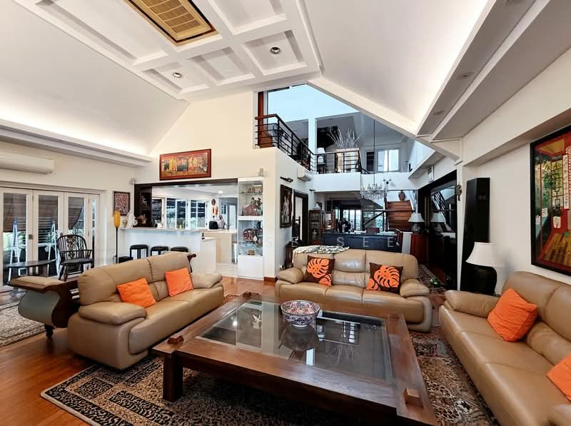 Chartwell Drive, Chartwell Drive, 5 Bedrooms, 5,000 sqft, Semi-Detached House For Sale, by Junese See, 500145316 - Living Room - PropertyGuru.com.sg