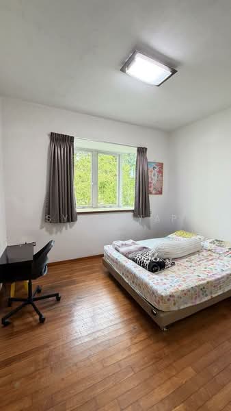 Edelweiss Park Condo, 94 Flora Road, 2 Bedrooms, 947 sqft, Condominium For Rent, by Sybil Yap, 500145324 - Bedroom - PropertyGuru.com.sg