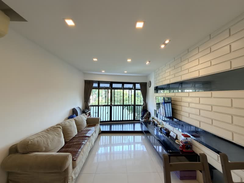26D Jalan Membina, 26D Jalan Membina, 3 Bedrooms, 969 sqft, HDB Flat For Sale, by Sebs Low, 500145326 - Living Room - PropertyGuru.com.sg