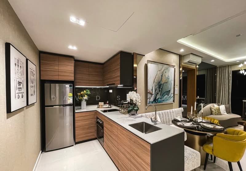 Midwood, 8 Hillview Rise, 2 Bedrooms, 689 sqft, Condominium For Sale, by David Sim BBM, 500145338 - Kitchen - PropertyGuru.com.sg