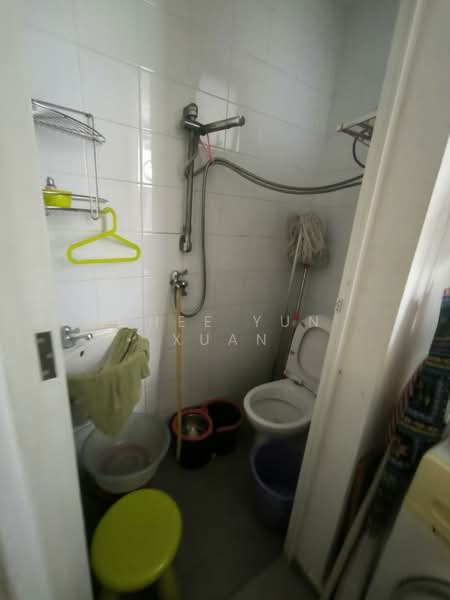 Atrium Residences, 15 Lorong 28 Geylang, 1 Bedroom, 1,200 sqft, Apartment For Rent, by Chee Yun Xuan, 500145345 - PropertyGuru.com.sg