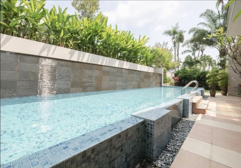 š„CHARMING BUNGALOW FOR SALEš„GCBAāļøSCāļø98280064, Linden Drive/Oriole Crescent/Cassia Drive, 7 Bedrooms, 15,000 sqft, Bungalow House For Sale, by Seraphina Chong, 500145353 - Pool - PropertyGuru.com.sg